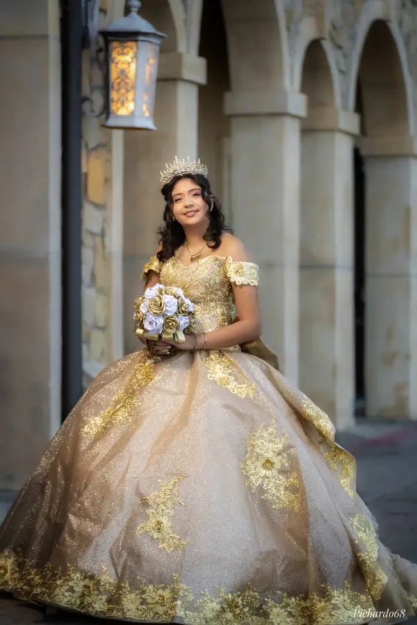 Quinceañera & XV Photography
