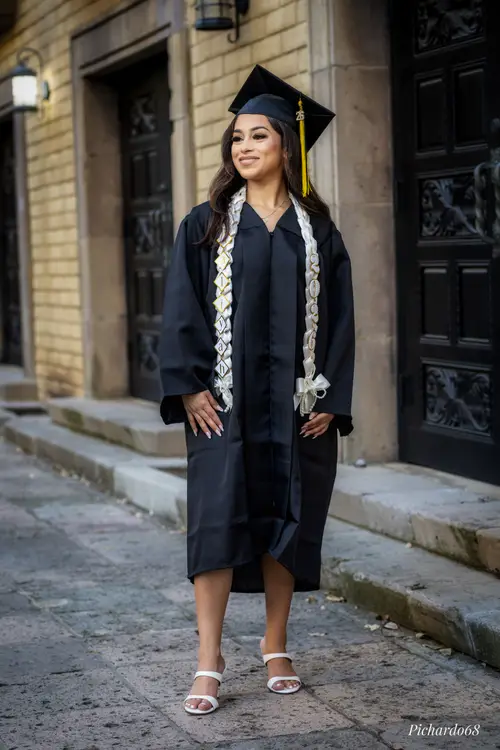 Pichardo's Photography — graduation session